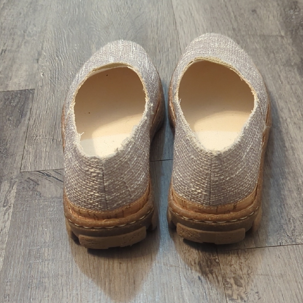 Tony Lama Slip On Renata Flats - Picture 3 of 8